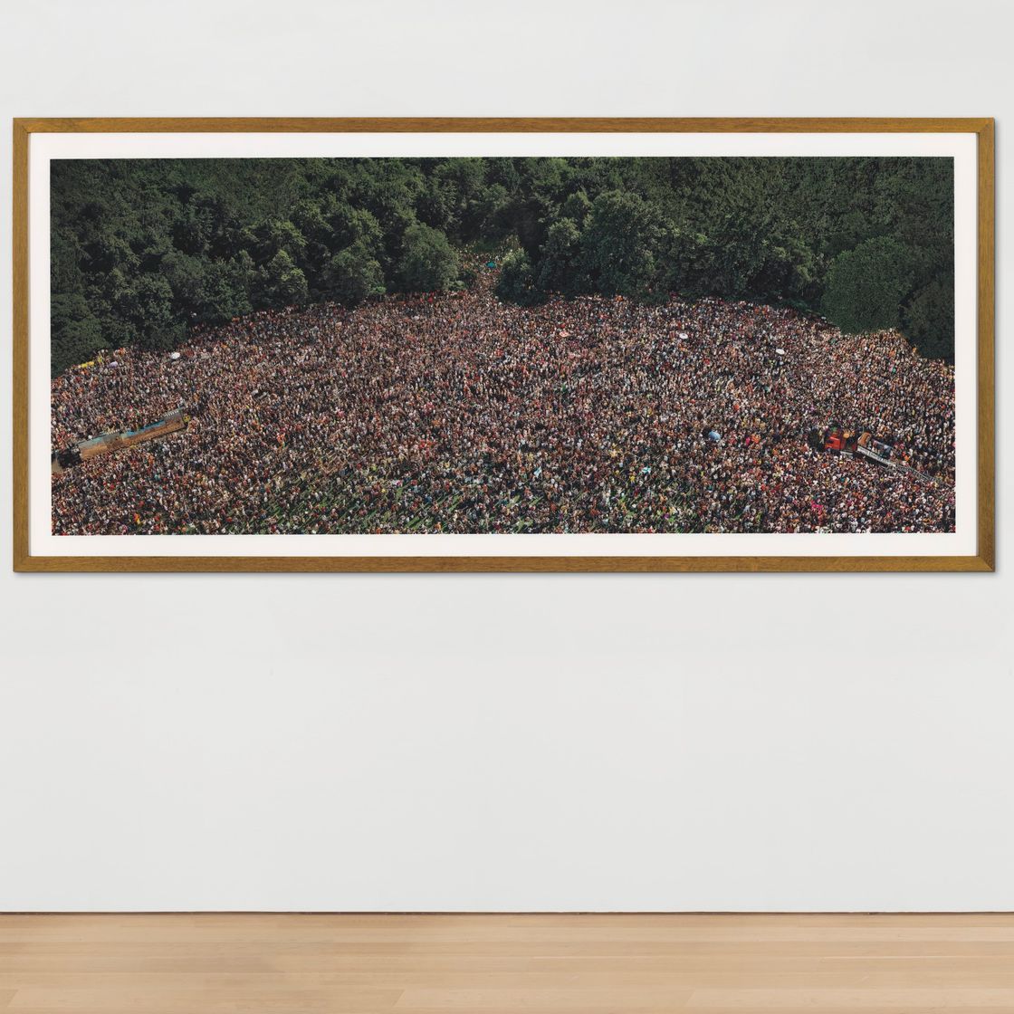 Andreas Gursky — Парад любви, изображение 2