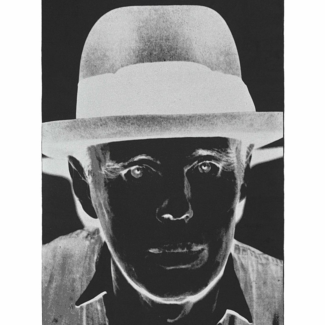 Andy Warhol — Йозеф Бойс: одна тарелка