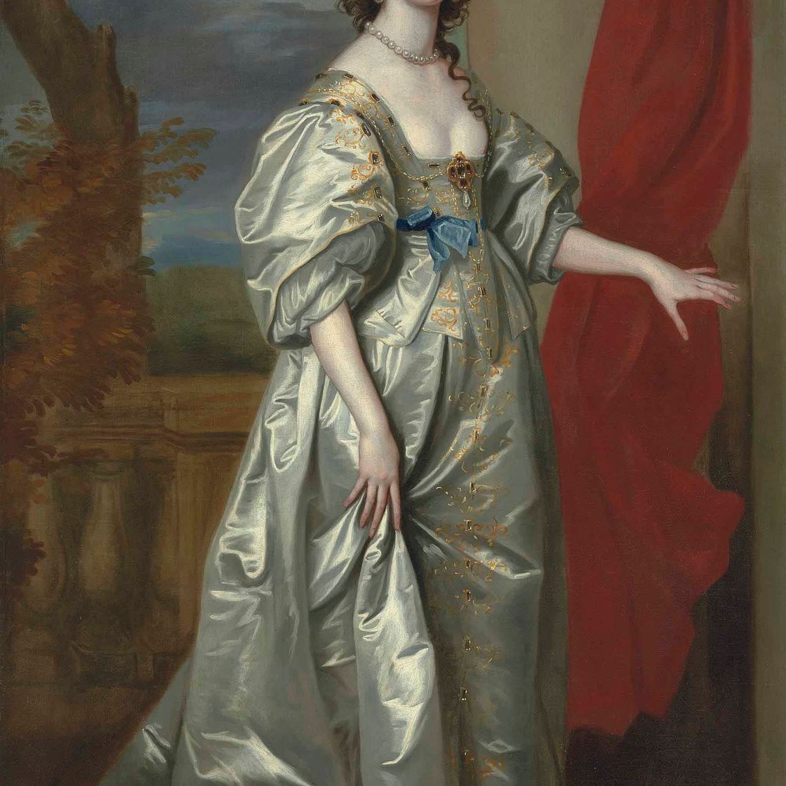 Anthony van Dyck — Портрет миссис Томас Кэри (ум. в 1678 г.), впоследствии леди Герберт, в полный рост, в белом атласном платье с золотой вышивкой, у колонны с задернутым занавесом, на фоне паркового пейзажа
