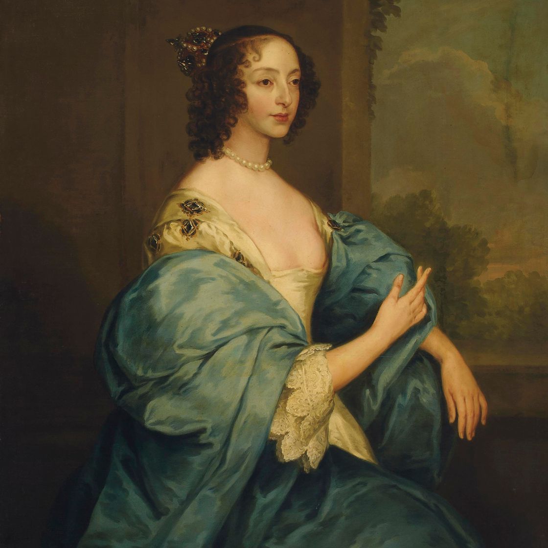 Anthony van Dyck — Портрет королевы Генриетты Марии (1609-1669), рост в три четверти, в белом атласном платье с кружевными манжетами и жемчужными украшениями, в короне, инкрустированной драгоценными камнями, на фоне пейзажа
