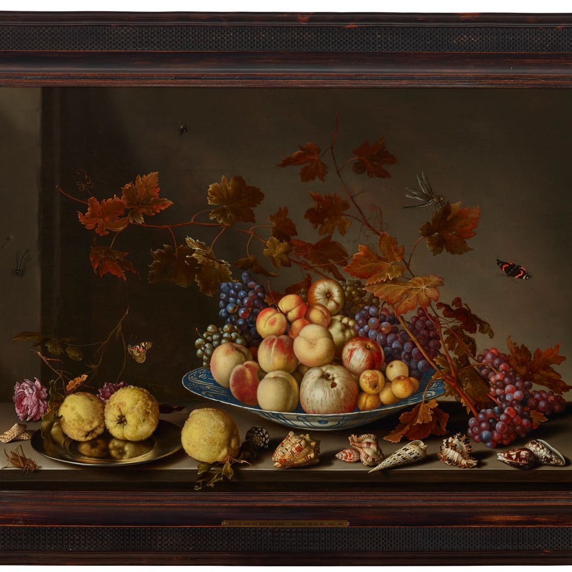 Balthasar Van Der Ast — Фрукты на краакском фарфоровом блюде с айвой, розами, ракушками и насекомыми, изображение 2