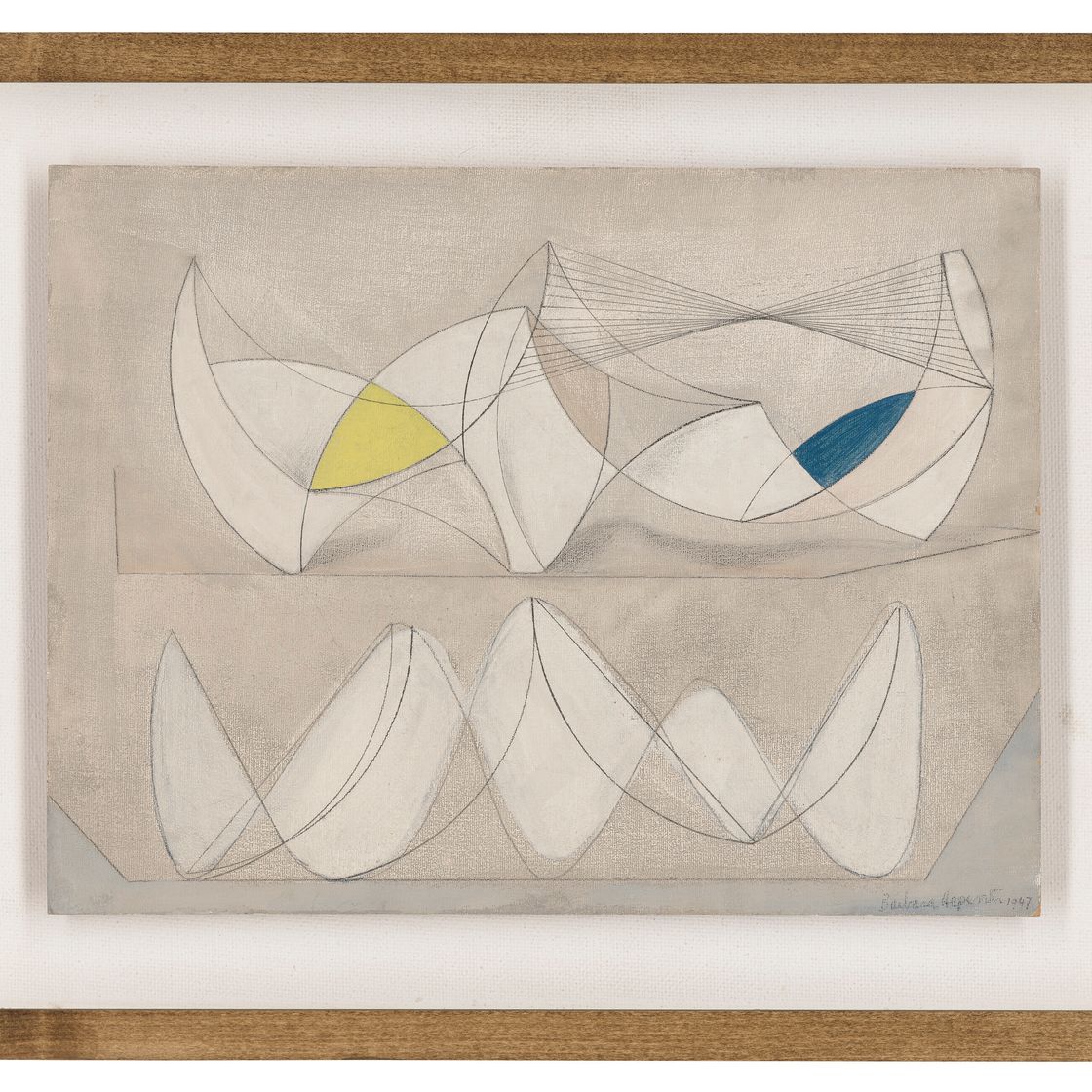 Barbara Hepworth — Две изогнутые фигуры на сером фоне, изображение 3