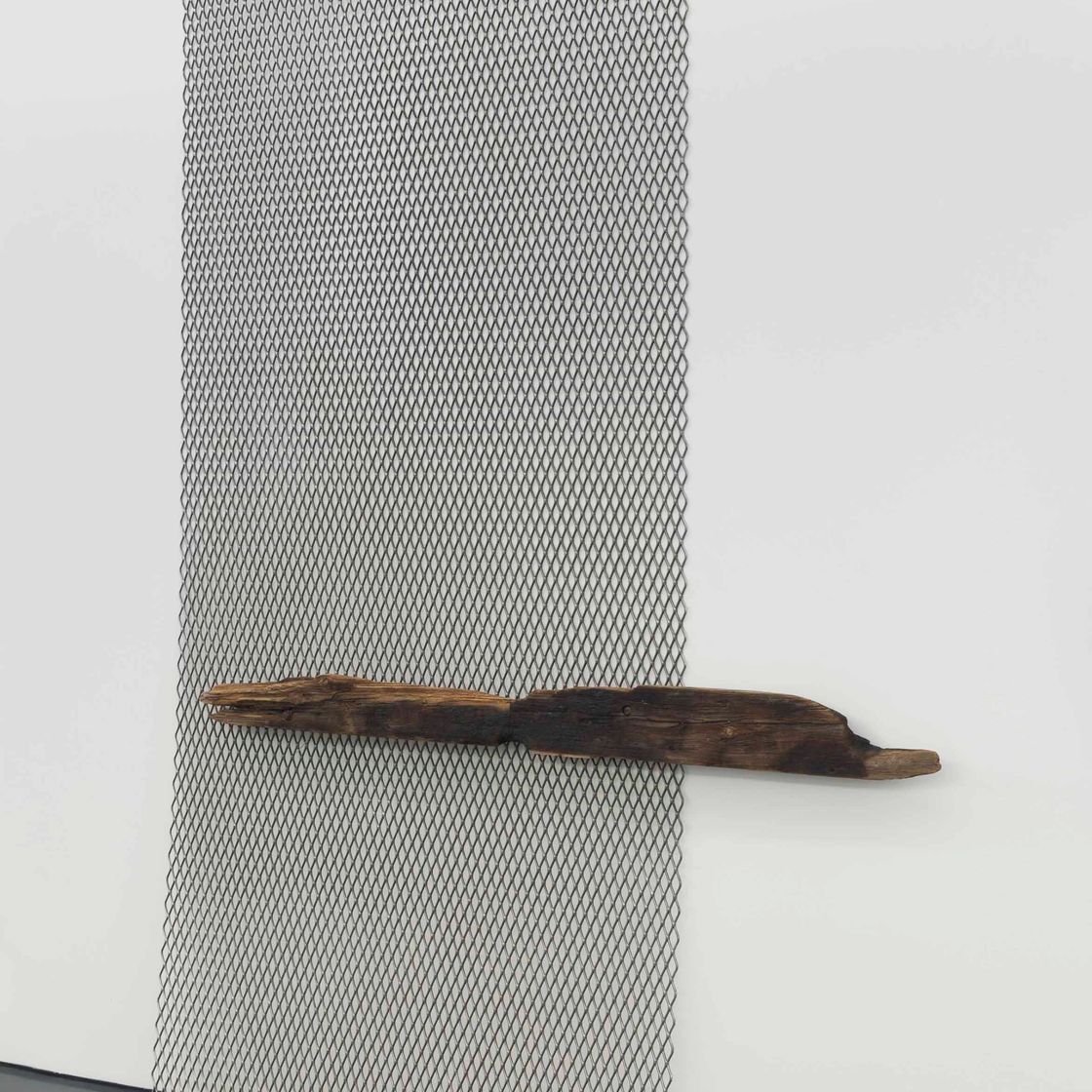 Carol Bove — Коллаж