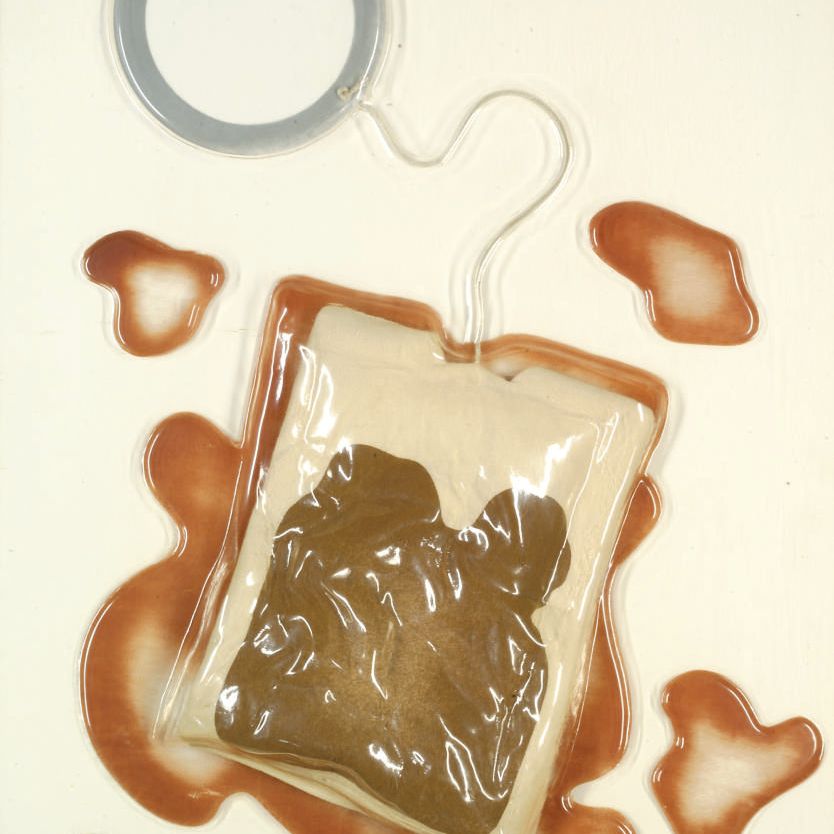 Claes Oldenburg — Чай в пакетиках, от четырех штук на Plexi (Axsom & Platzker, 36)