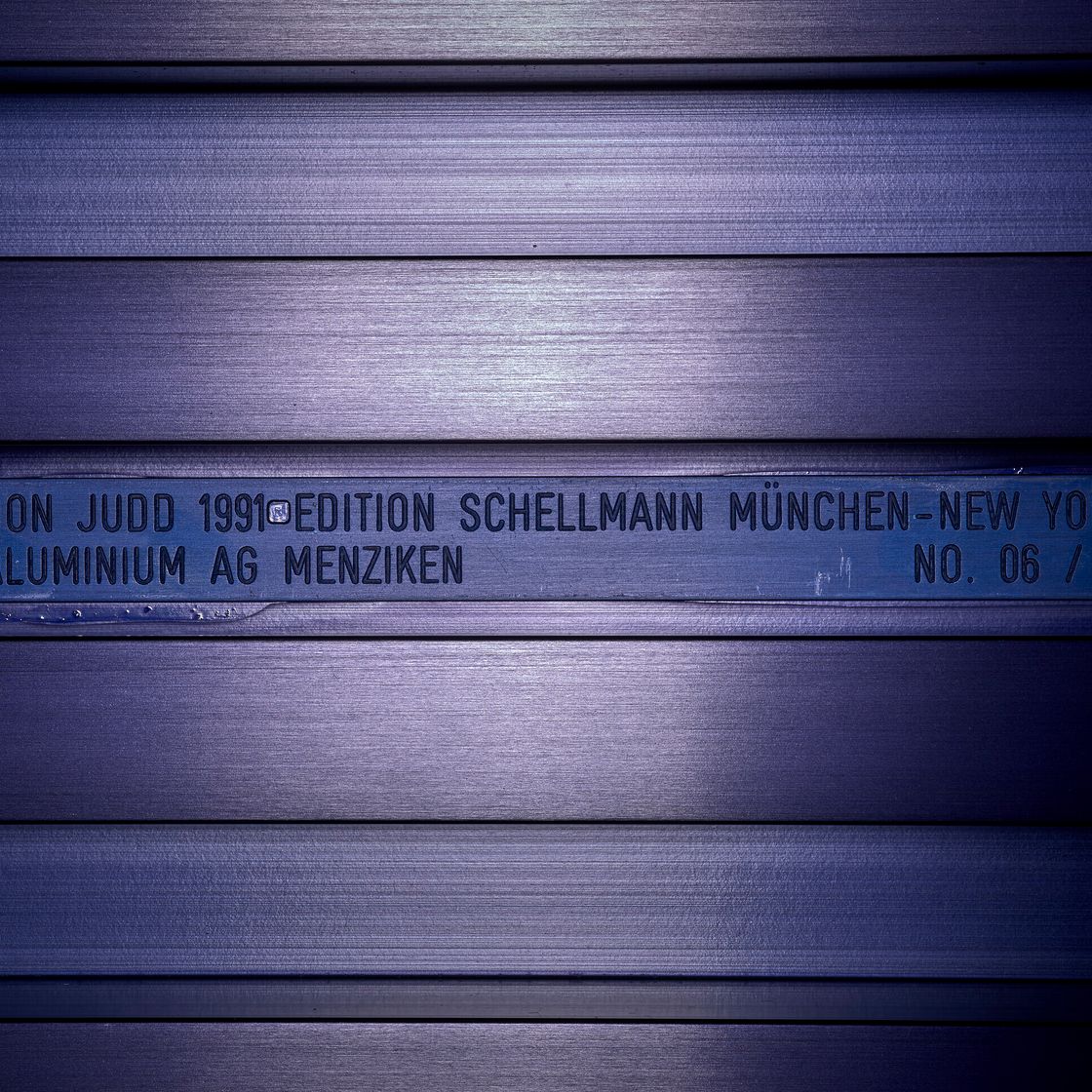 Donald Judd — Без названия (Ультрамариново-голубой), изображение 2