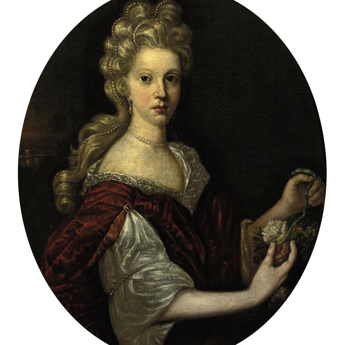 Dutch School — Портрет Джоанны Маргареты Сневенс (1698-1748) в красно-белом платье, с жемчужным ожерельем и ниткой жемчуга в волосах, с цветами в руках.