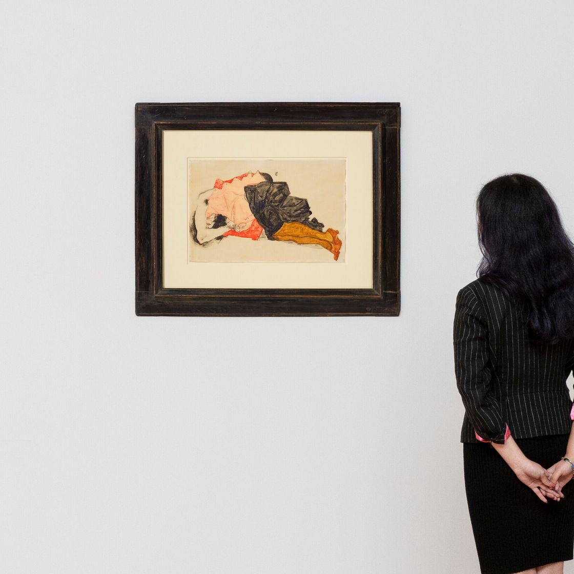 Egon Schiele — Фрау, дас Зихт вербергенд, изображение 4