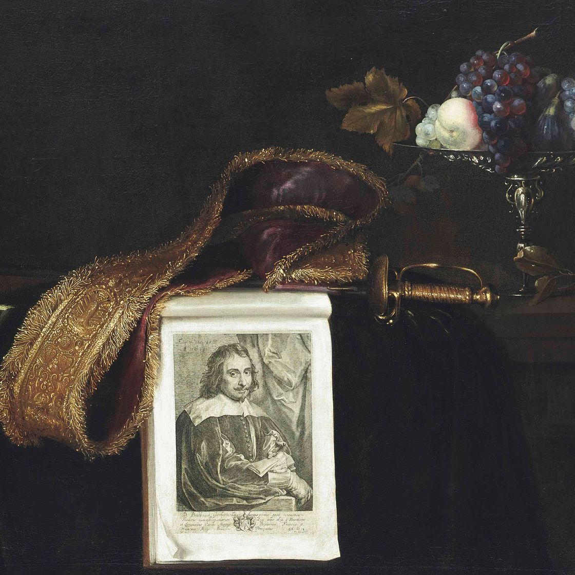 French School — Гравюра по мотивам портрета Бальтазара Гербериуса (1592-1667): пояс, меч, сливы и виноград, яблоко и инжир в серебряной вазе на частично задрапированном столе