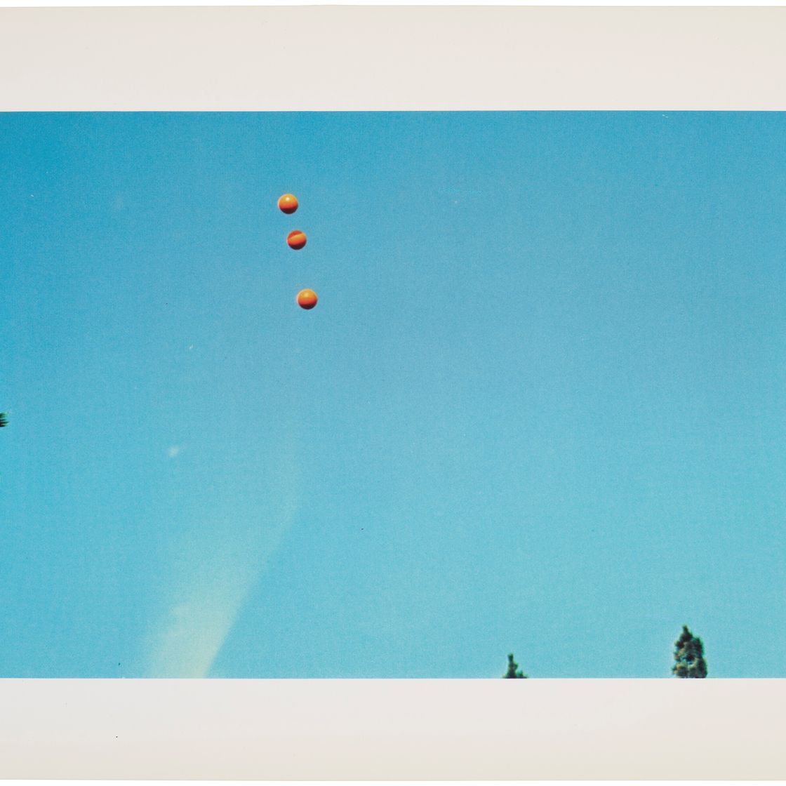 John Baldessari — Подбрасывание трех мячей в воздух, чтобы получить прямую линию (лучшая из тридцати шести попыток), изображение 11