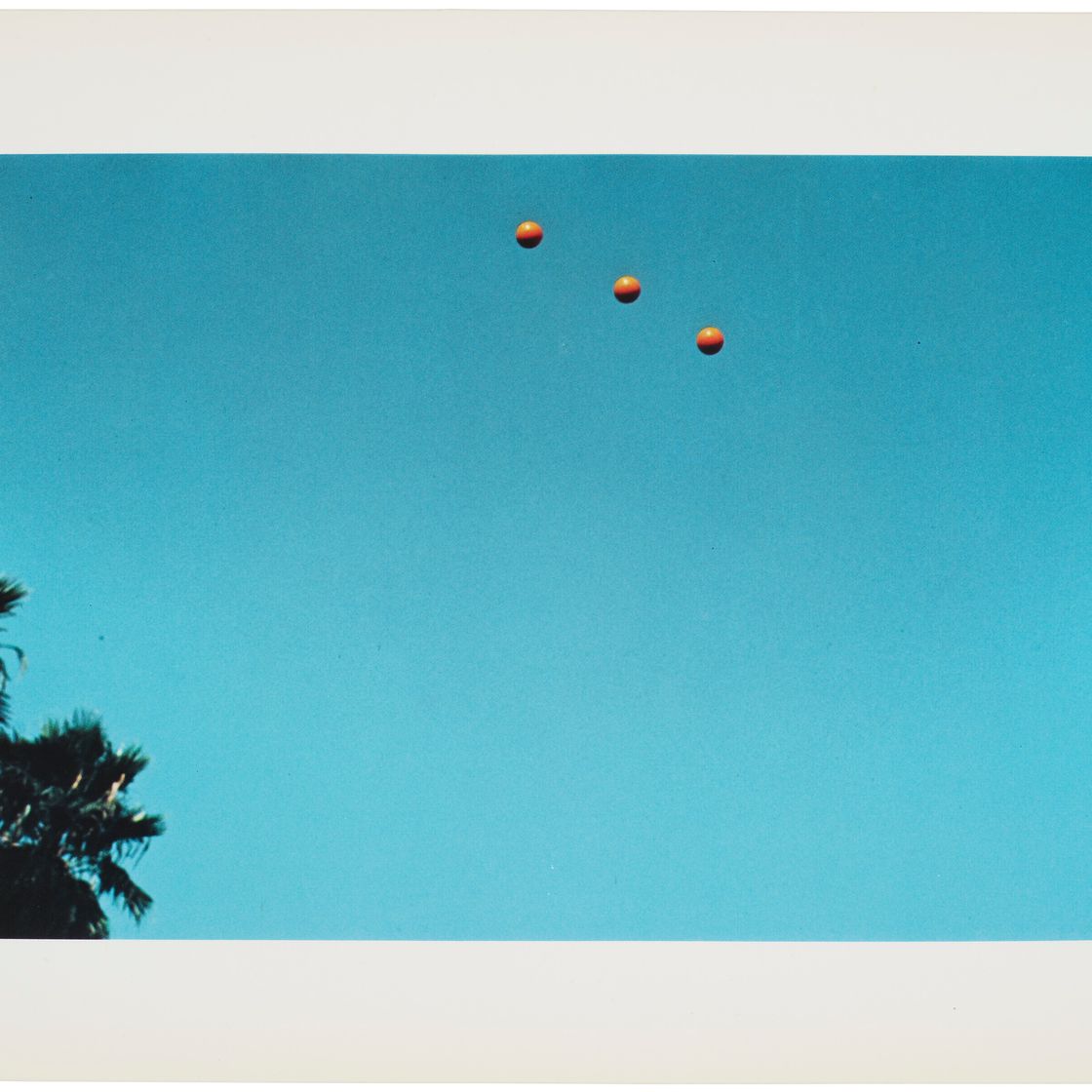 John Baldessari — Подбрасывание трех мячей в воздух, чтобы получить прямую линию (лучшая из тридцати шести попыток), изображение 12