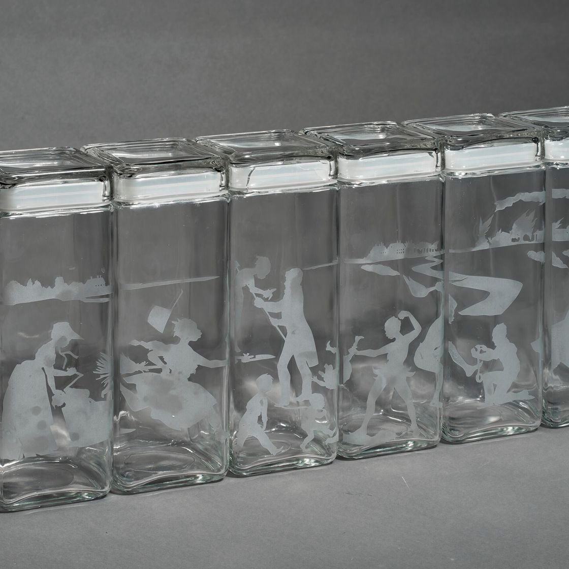 Kara Walker — Канистры, изображение 2