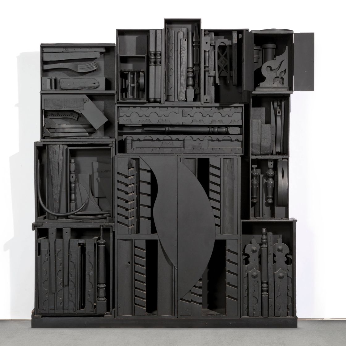 Louise Nevelson — Ночной пейзаж I