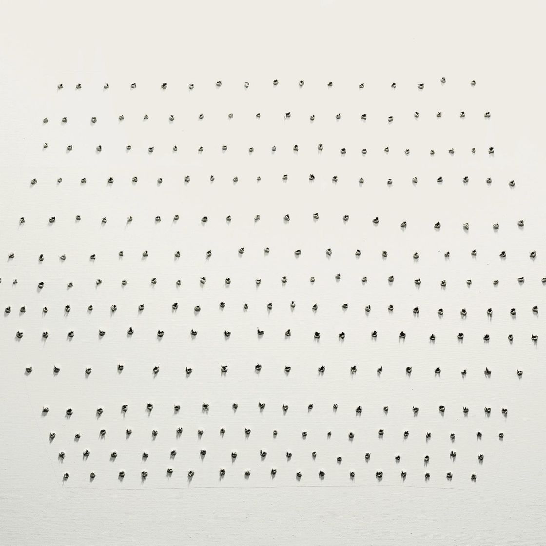 Lucio Fontana — Кончетто в напряжении