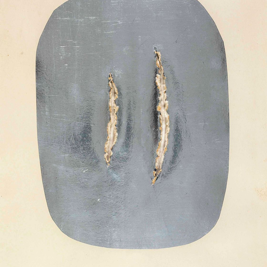 Lucio Fontana — Кончетто спациале