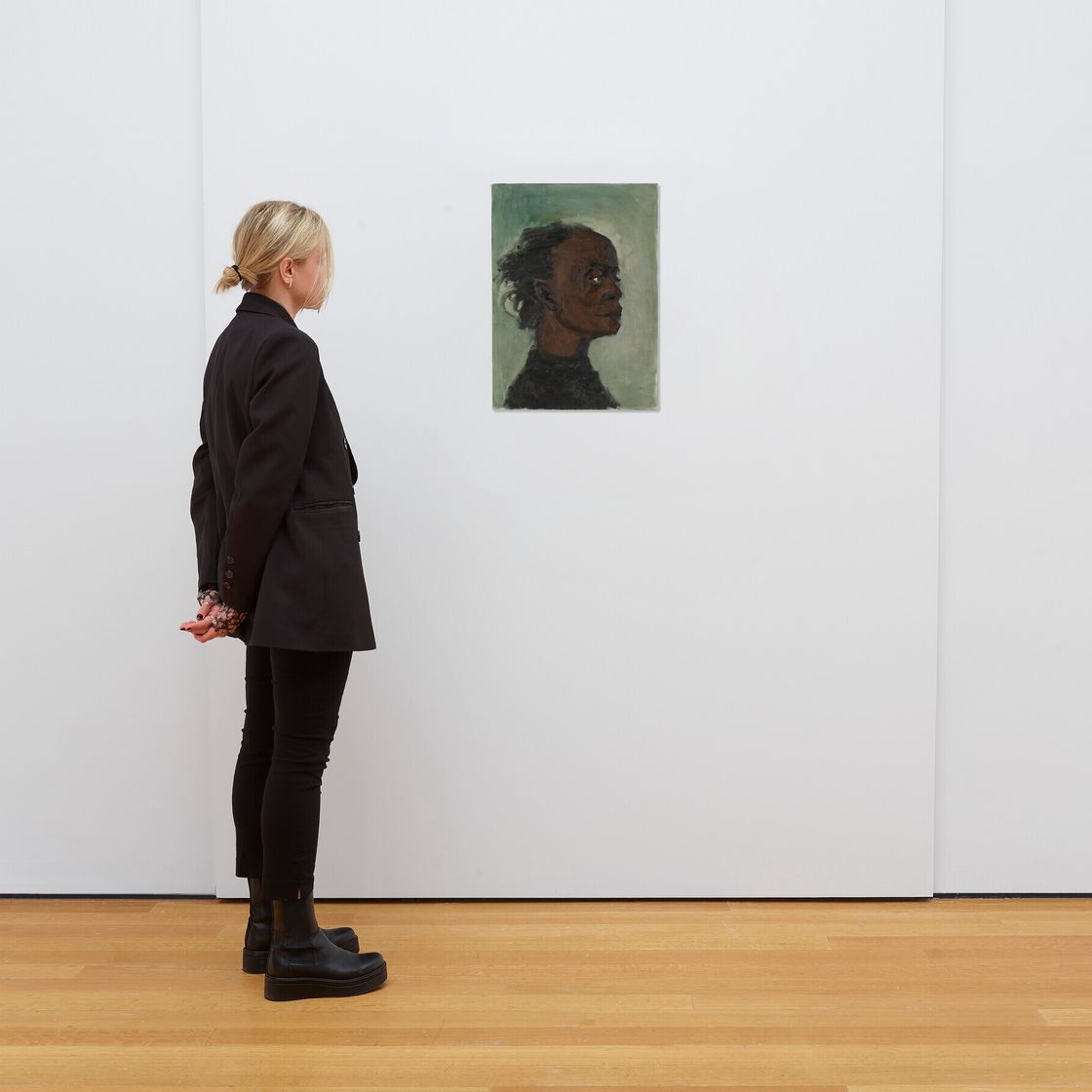 Lynette Yiadom-Boakye — Монтажник, изображение 2