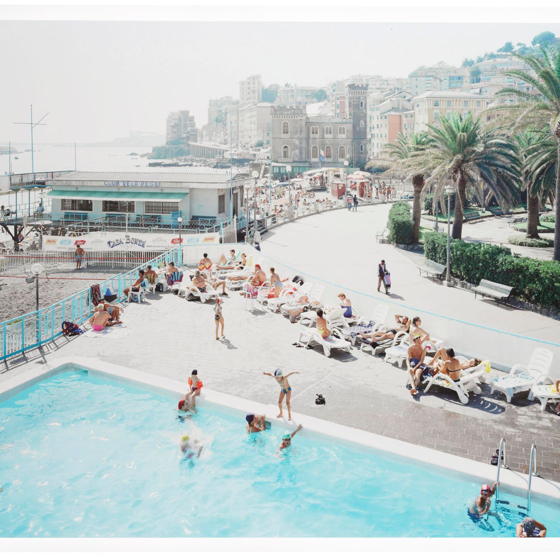 Massimo Vitali — Западная Генуя Пегли, из коллекции пейзажей и рисунков
