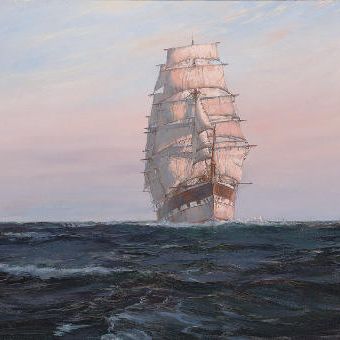 Montague Dawson — "Крылья вечера": парусник, плывущий под всеми парусами в лучах вечернего солнца.