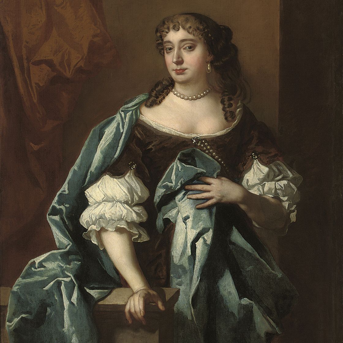Peter Lely — Портрет леди, ошибочно опознанной как Анна Хайд, герцогиня Йоркская (1638-1671), в три четверти роста, в коричневом платье и синей накидке, у постамента