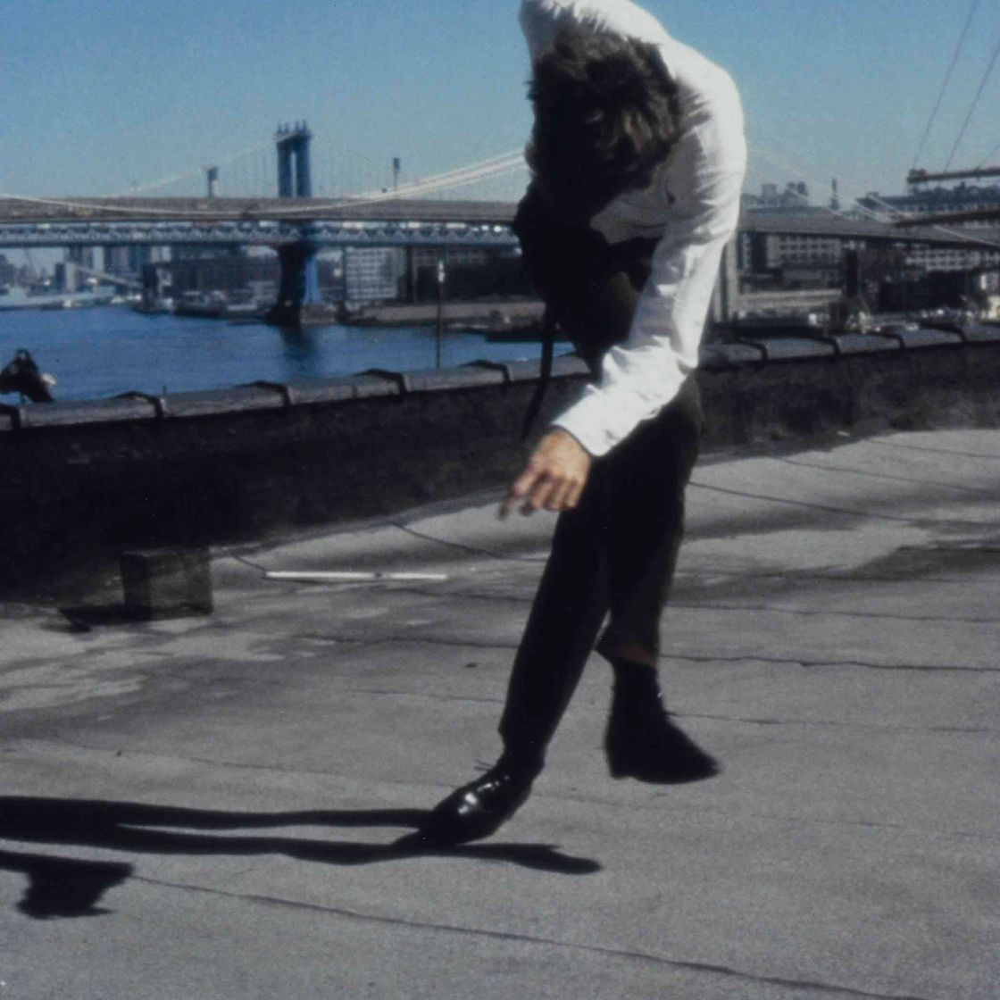 Robert Longo — Мужчины в городах