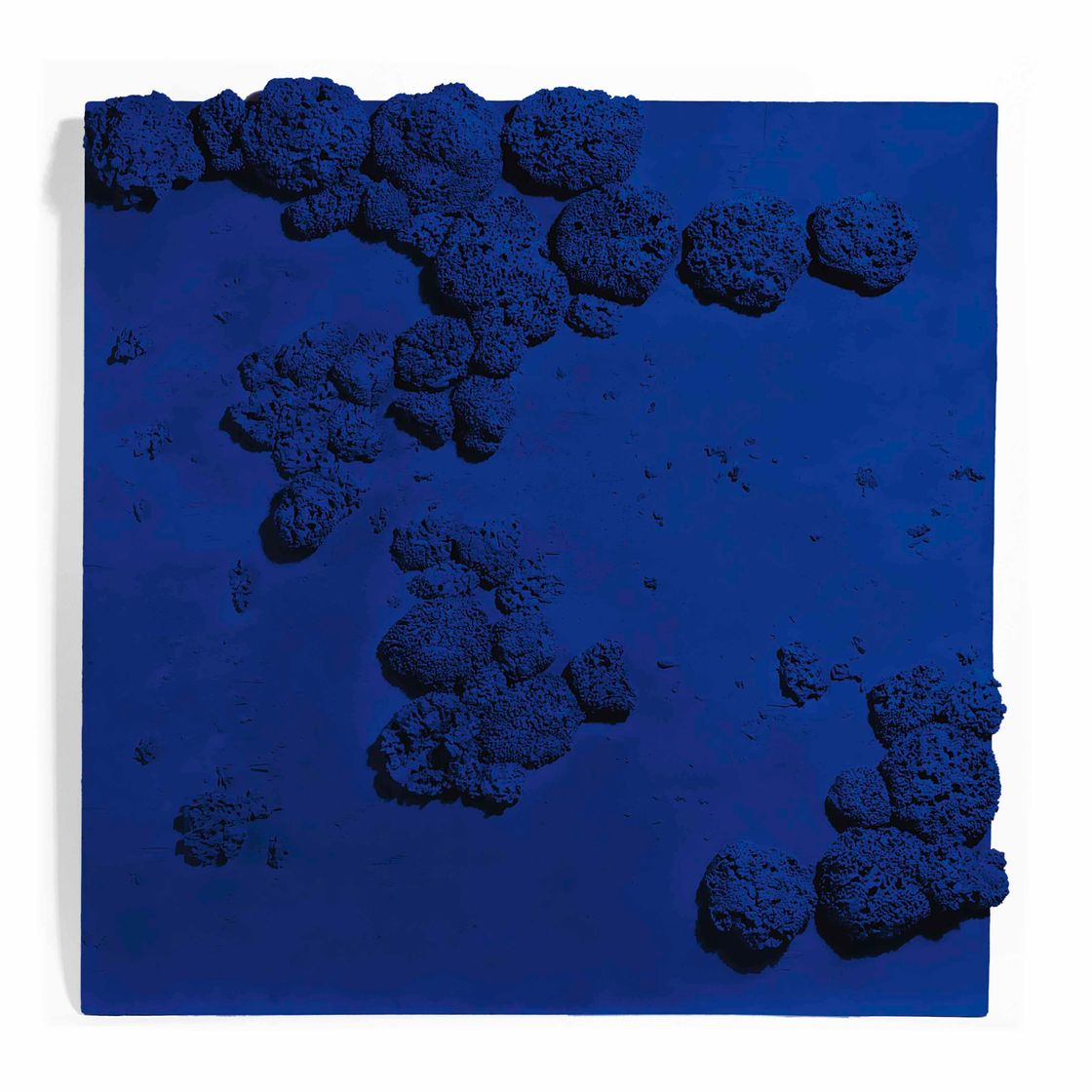Yves Klein — Голубая губная помада Rélief (RE 51)