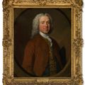 Allan Ramsay — Портрет Ричарда Пауни, д.к.л. (1702 г. до н. э.), в полный рост, в коричневом сюртуке и жилете, расшитом золотом, в скульптурном картуше, изображение 1