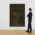 Antoni Tàpies — Грис Олива (оливково-серый), изображение 2