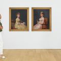 Francisco Goya — Портрет доньи Марии Висенты Баррузо Вальдес, сидящей на диване с комнатной собачкой; и портрет ее матери доньи Леоноры Антонии Вальдес де Баррузо, сидящей на стуле с веером в руках., изображение 9