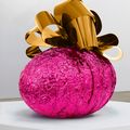 Jeff Koons — Яйцо в стиле барокко с бантом (розовое/золотое), изображение 3