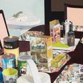 Njideka Akunyili Crosby — Время чаепития в Нью-Хейвене, Энугу, изображение 2
