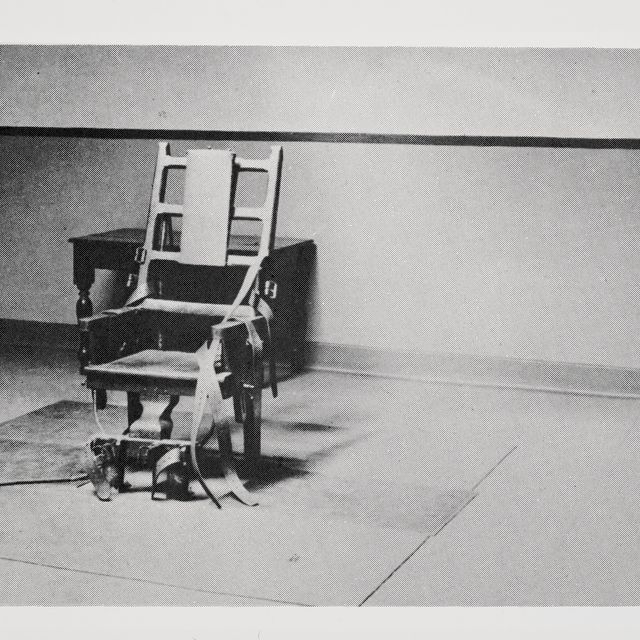 Andy Warhol — Электрический стул