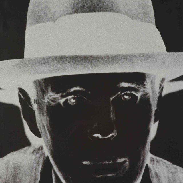 Andy Warhol — Йозеф Бойс