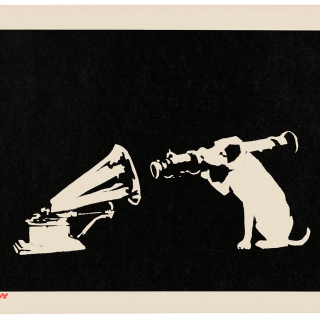 Banksy — Собака HMV