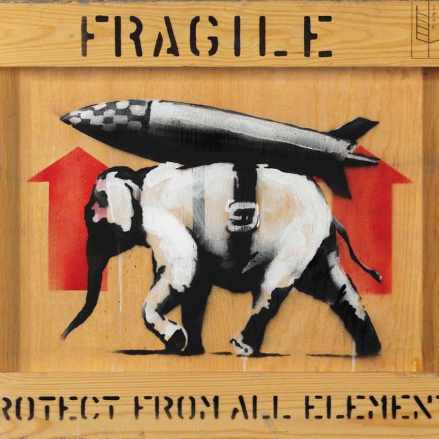 Banksy — Защищать от всех воздействий окружающей среды