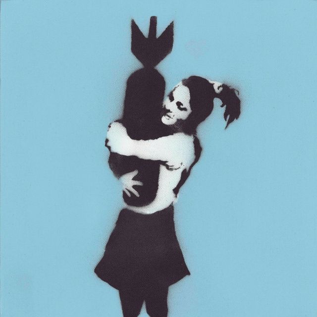 Banksy — Обниматель бомб