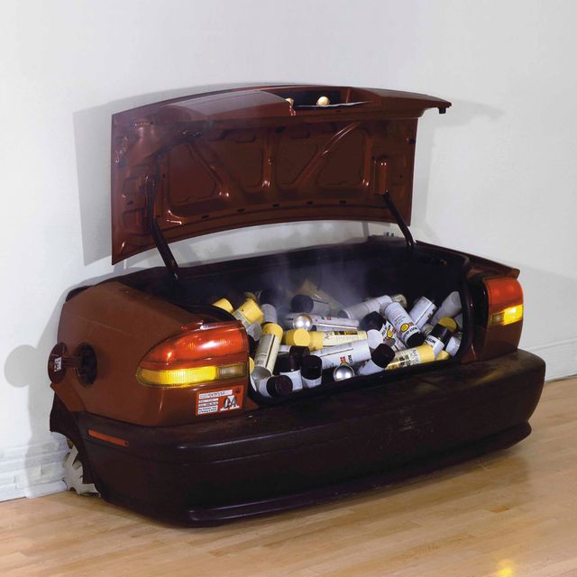 Barry McGee — Без названия (автомобильный багажник)