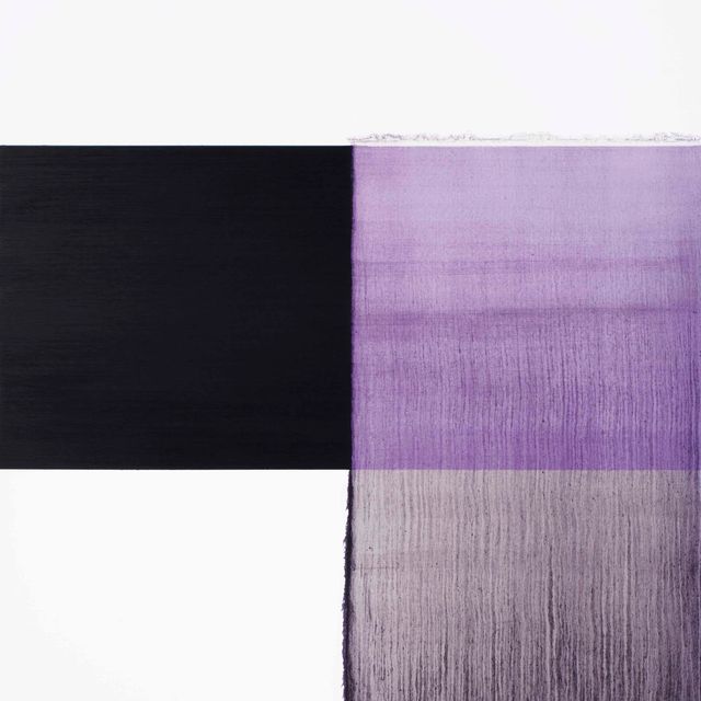 Callum Innes — Экспонированная картина, окрашенная в Черный, Красный, фиолетовый цвета