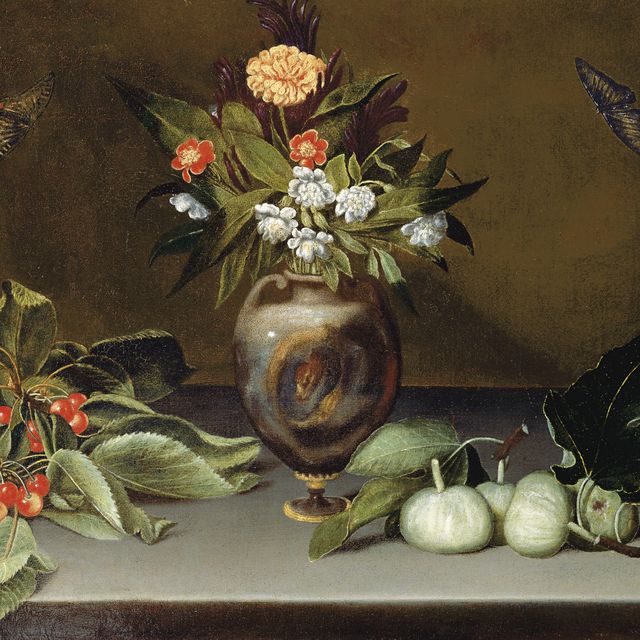 Caravaggio — Нарциссы и гвоздика в вазе на каменном выступе с вишнями, инжиром и бабочками