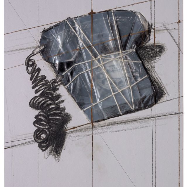Christo and Jeanne-Claude — Обернутый телефон, Проект, автор: 12 лет Галереи Джоан Пратс, 1976-1988