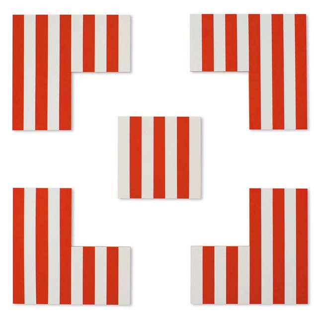 Daniel Buren — Карре-энкадре - оранж виф в трудной ситуации
