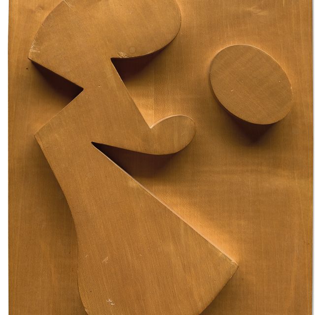 Hans Arp — Амфора и номбриль