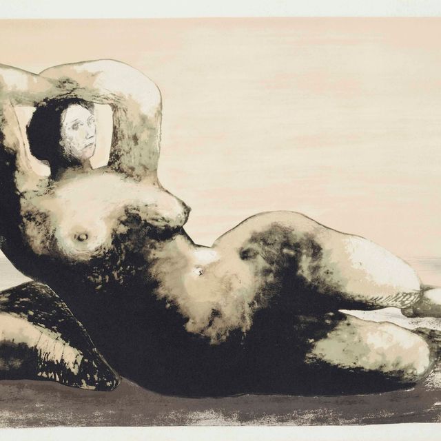 Henry Moore — Лежащая женщина на берегу моря
