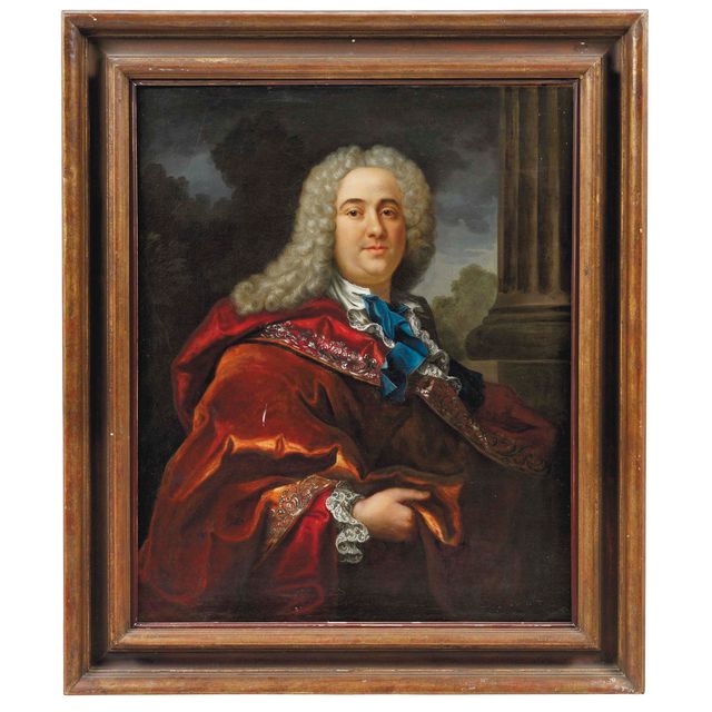 Hyacinthe Rigaud — Портрет джентльмена в полный рост, в богато расшитом темно-бордовом и красновато-коричневом плаще, пейзаж за окном