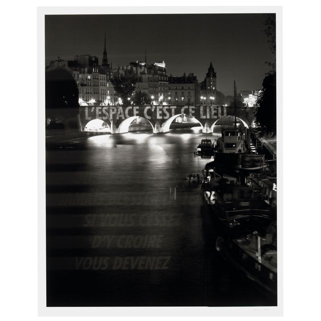 Jenny Holzer — Пространство, в котором ты находишься...