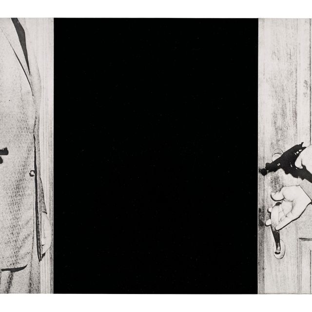 John Baldessari — Большая дверь из погреба Гегеля