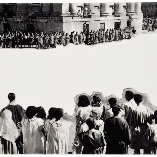 John Baldessari — Толпы, в которых отсутствует Форма разума: Пример 4