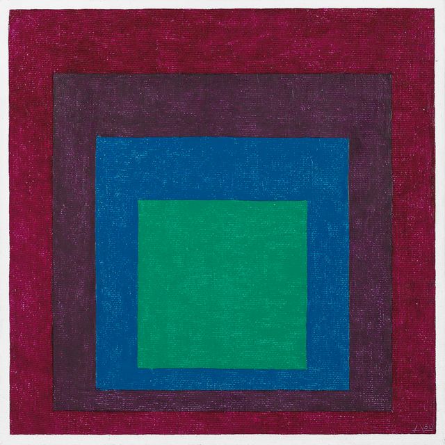 Josef Albers — Дань уважения Квадрату: Ярко-зеленый с лазурью внутри двух фиалок