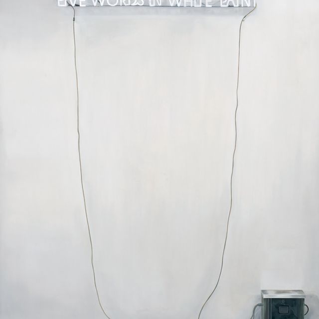 Joseph Kosuth — Пять слов, написанных белой краской (по Джозефу Кошуту)