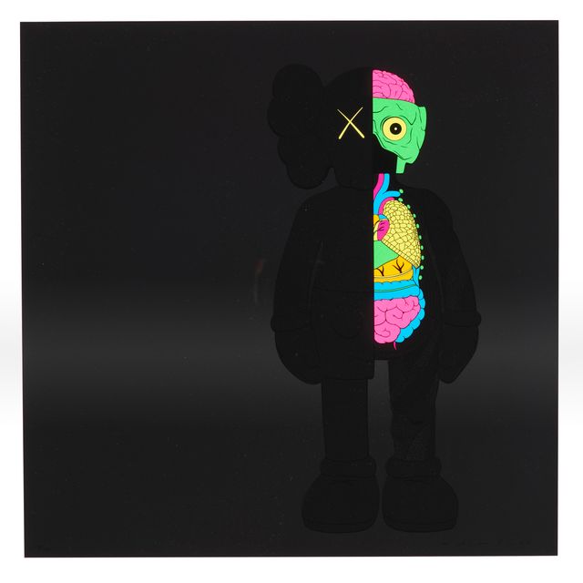 KAWS — ПРЕПАРИРОВАННЫЙ КОМПАНЬОН (ЧЕРНЫЙ)