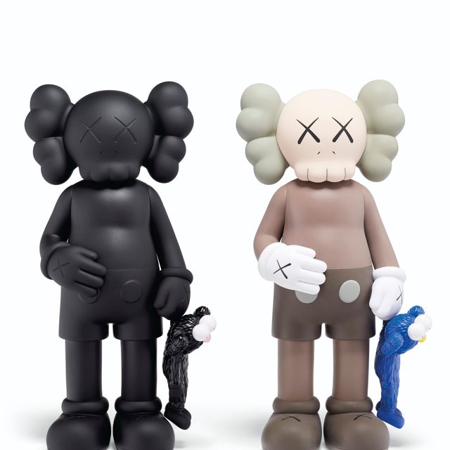 KAWS — ПОДЕЛИТЬСЯ (ЧЕРНЫЙ) и ПОДЕЛИТЬСЯ (КОРИЧНЕВЫЙ)