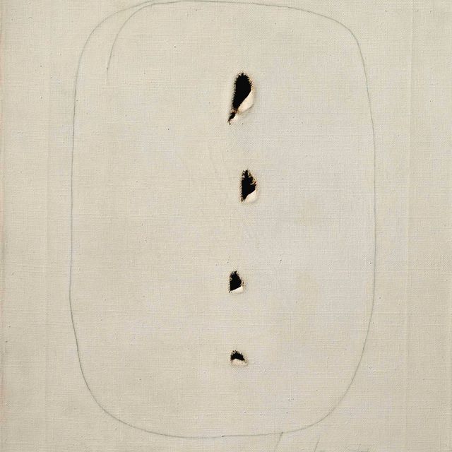 Lucio Fontana — Кончетто спациале
